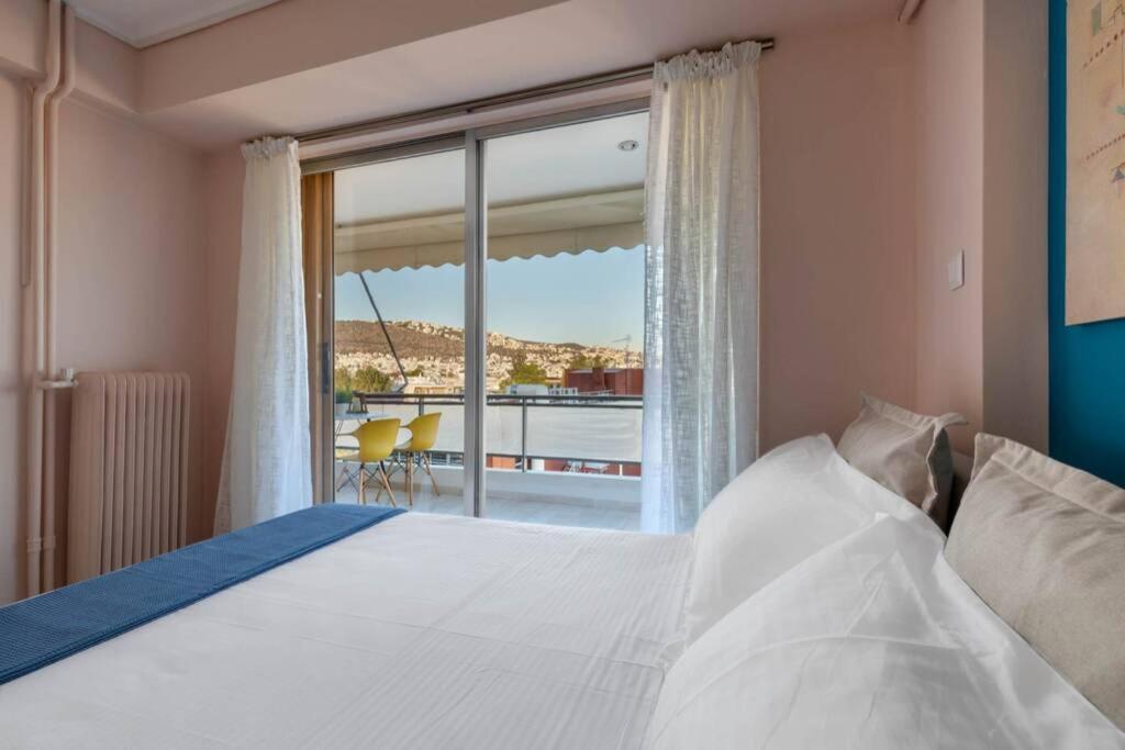 Four Seasons Sea View Apartment Atene Esterno foto
