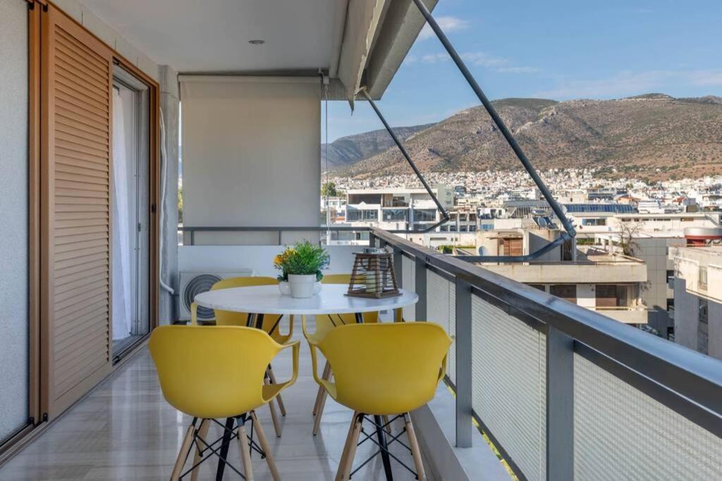 Four Seasons Sea View Apartment Atene Esterno foto