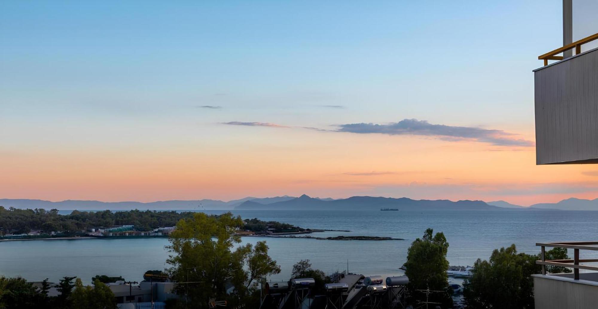 Four Seasons Sea View Apartment Atene Esterno foto